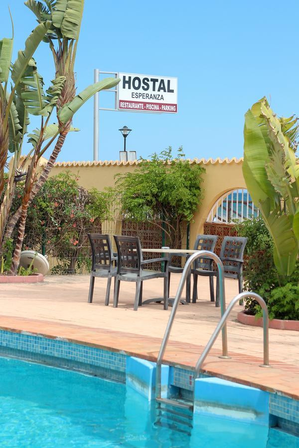 Hostal Esperanza Benajarafe Exterior photo